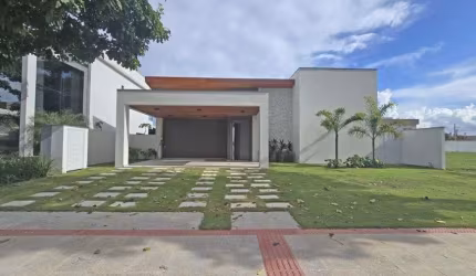 Casa Térrea para venda tem 210 metros quadrados com 4 quartos em Alphaville Jacuhy - Serra - ES