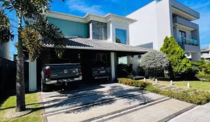 Sobrado para venda tem 455 metros quadrados com 4 quartos em Boulevard Lagoa - Serra - ES