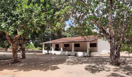 Granja para Venda em Macaíba, Centro, 2 dormitórios, 3 banheiros, 9 vagas