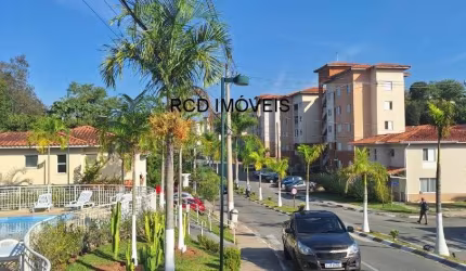 Linda casa de 96 m² com 2 dormitórios - 2 Vagas - condomínio Bosque da Vila - Cotía