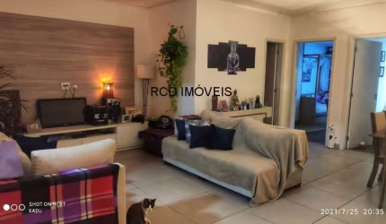Casa com 4 dormitórios sendo 1 suíte 200 m² de área construída e 350 m de área total - Granja Viana