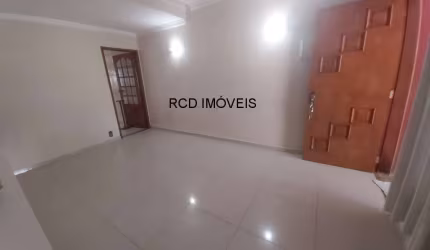 Imperdível! Casa à venda em São Paulo-SP, bairro Jardim Peri Peri: 2 quartos, sala, 2 banheiros, garagem e 101m² de área.