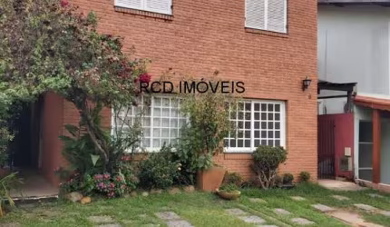 Sobrado em condominio fechado com lazer completo no Jardim Bonfiglioli