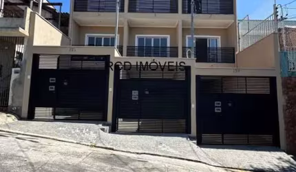 Imperdível: Casa à venda no Jardim Monte Kemel, 3 quartos, 1 suíte, sala, 2 vagas, 140m². Chegue antes que acabe!