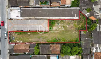 Terreno à venda por R$ 900.000,00 - Parque São Vicente - São Vicente/SP