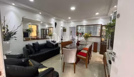 Apartamento  à venda 2 quartos , 80 m² por R$ 550.000 - Pompéia - Santos/SP