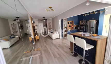 Apartamento de 2 dormitórios gragem fechada Vista Ao Mar