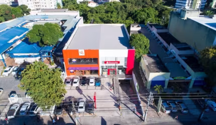 Aluga-se Lojão no Cabula 800m² excelente localização