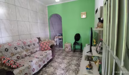 2 casa e 2 kitnets - somente à vista
