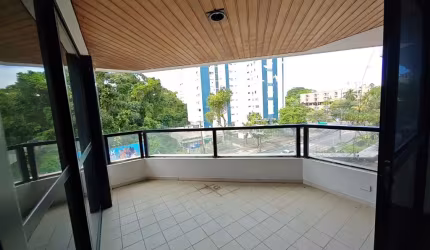 Apartamento 4/4 no Itaigara