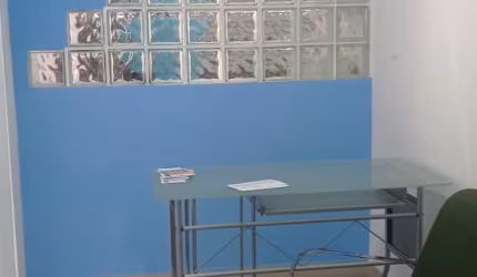 Sala 63m² bem localizada no Comércio
