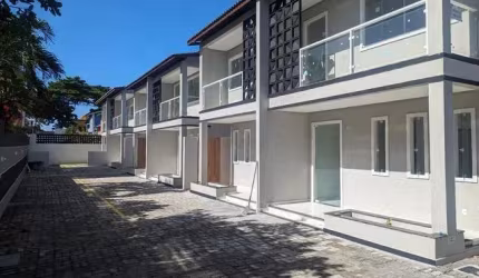 Casa Duplex em Ipitanga