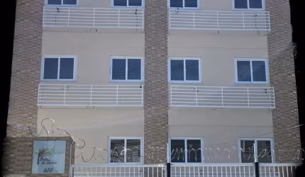 Apartamento 2/4 e 1 vaga