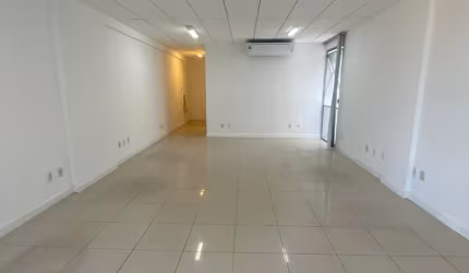 Vendo Sala 48m² no Comércio