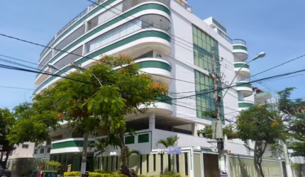 Apartamento 3/4   mobiliado próximo a  praia no Braga