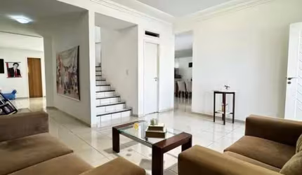 Casa em condomínio fechado com 5 quartos à venda na Mário Andreaza, 8, Olho D'Água, São Luís por R$ 1.250.000