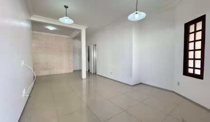Casa em condomínio fechado com 3 quartos à venda na Vinte e Seis, 573, Cohajap, São Luís por R$ 1.100.000