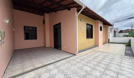 Casa em condomínio fechado com 3 quartos à venda na Desterro, 04, Solar dos Lusitanos, São Luís por R$ 720.000