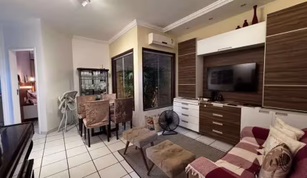 Casa em condomínio fechado com 3 quartos à venda na Deputado Raimundo Leal, 5, Turu, São Luís por R$ 790.000