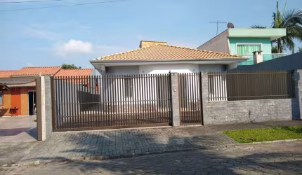 &amp;#127795; **Casa Térrea Exclusiva no Condomínio Fechado - Bairro São Francisco de Assis, Camboriú - SC** &amp;#127795;