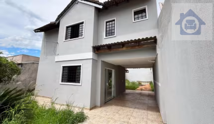 &lt;p&gt;Descubra o seu novo lar no encantador Jardim Maria Luiza, em Londrina! Esta casa aconchegante oferece 100 m² de área útil, perfeita para quem busca conforto e praticidade. Com 3 dormitórios, 