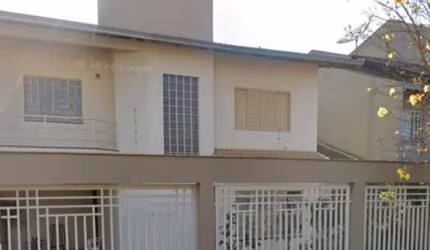Casa à Venda em Messiânico, Londrina: 4 Dorms, 5 Banheiros