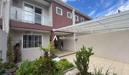 Casa com 3 quartos à venda na Rua Lufrido Costa, 205, Pinheirinho, Curitiba por R$ 650.000