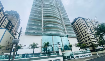 Apartamento com 3 suítes para venda na praia