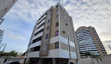 Apartamento amplo no papicu próximo ao shopping Riomar