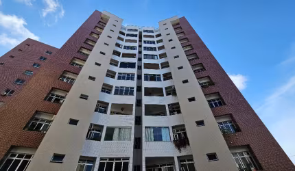 Apartamento Nascente com 4 Quartos, 3 Suítes e 2 Vagas na Rua Cesar Fonseca