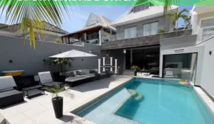 Casa em Condomínio na Barra 6 Suítes