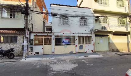 'Casa à Venda em Itararé, Vitória: 05 Quartos, Oportunidade!'