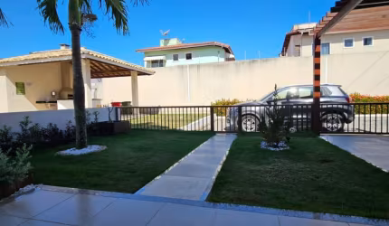 Aluguel - Linda Casa 4/4 Mobiliada em Condomínio Fechado Foz Joanes Burraquinho