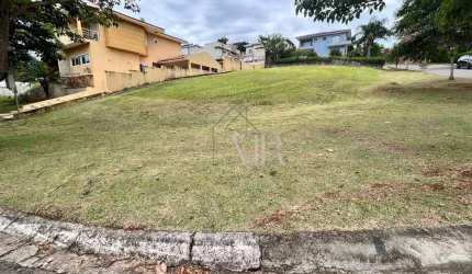 Terreno à venda com 858,3m² por R$ 910.000,00 no condomínio Porto Atibaia. na cidade de Atibaia!