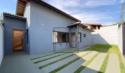 Casa com 3 dormitórios à venda, 95 m² por R$ 790.000,00 - Jardim dos Pinheiros - Atibaia/SP
