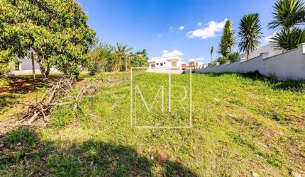 Oportunidade! Terreno com excelente localização com 1.269,67m² no valor de R$ 960.000,00 no Condomínio Porto Atibaia/  Atibaia-SP