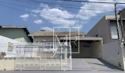 Casa com 4 dormitórios à venda, 240 m² por R$ 1.100.000,00 - Jardim dos Pinheiros - Atibaia/SP