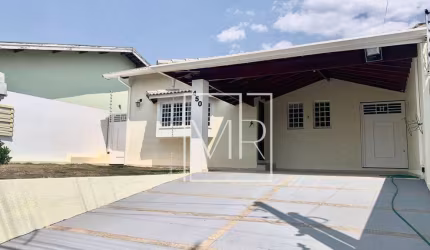 Casa com 4 dormitórios à venda, 240 m² por R$ 1.150.000,00 - Jardim dos Pinheiros - Atibaia/SP