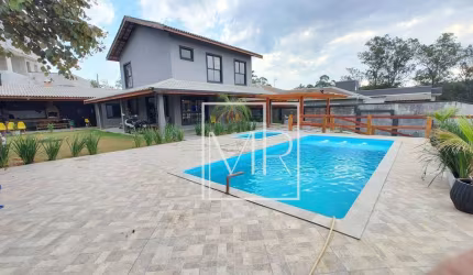 Casa com 3 dormitórios à venda, 257 m² por R$ 1.420.000,00 - Condominio Parque das Garças II - Atibaia/SP