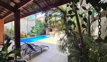 Casa à venda - Vila Petrópolis - Atibaia/SP