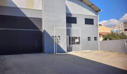 Galpão à venda, 550 m² por R$ 1.900.000,00 - Centro - Bom Jesus dos Perdões/SP
