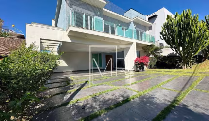 Casa com 4 dormitórios à venda, 390 m² por R$ 3.200.000,00 - Figueira Garden - Atibaia/SP