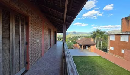 Casa à venda - Jardim Estância Brasil - Atibaia/SP