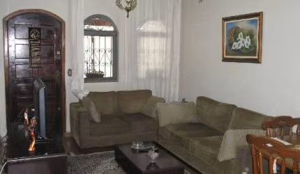Sobrado de 200m² com 3 quartos em Tremembe