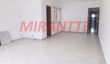 Sobrado de 255m² com 3 quartos em Vila Mazzei