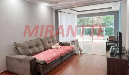 Sobrado de 200m² com 3 quartos em Vila Irmaos Arnoni
