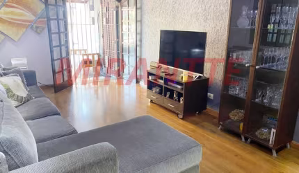 Sobrado de 192m² com 3 quartos em Parada Inglesa
