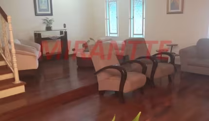 Sobrado de 300m² com 4 quartos em Vila Amelia