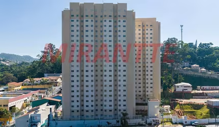 Apartamento de 35m² com 2 quartos em Jaraguá