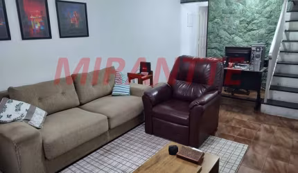 Sobrado de 161m² com 3 quartos em Vila Nivi